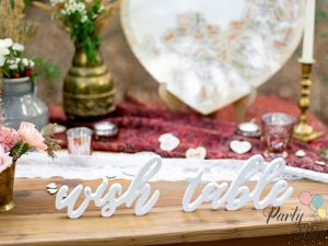 Дървен надпис Wish table, бял, 40x10см